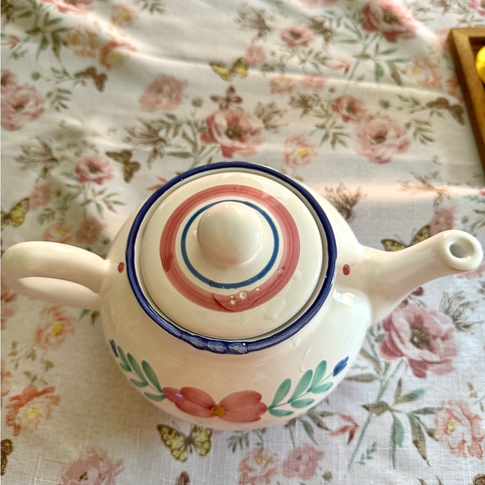 Vintage Floral Ceramic Teapot – Cottage Style Kitchen Decor - Picture 3 of 8